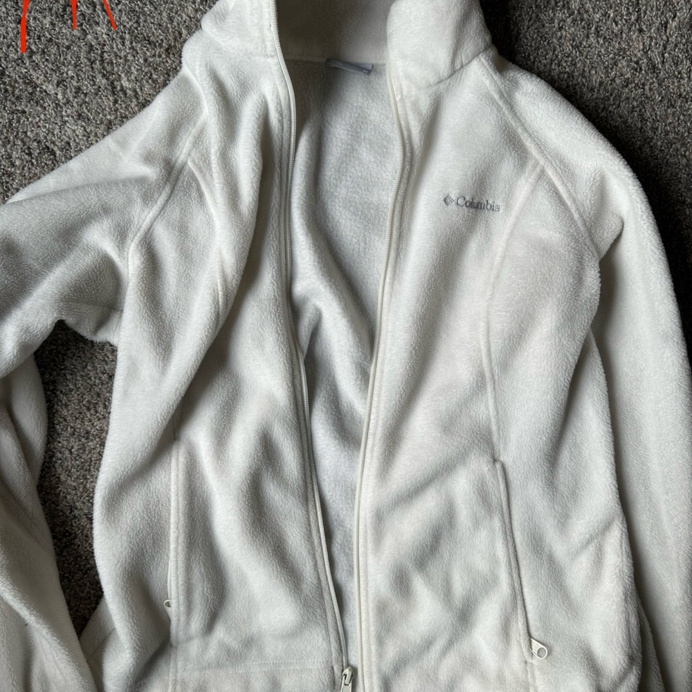 Columbia zip up